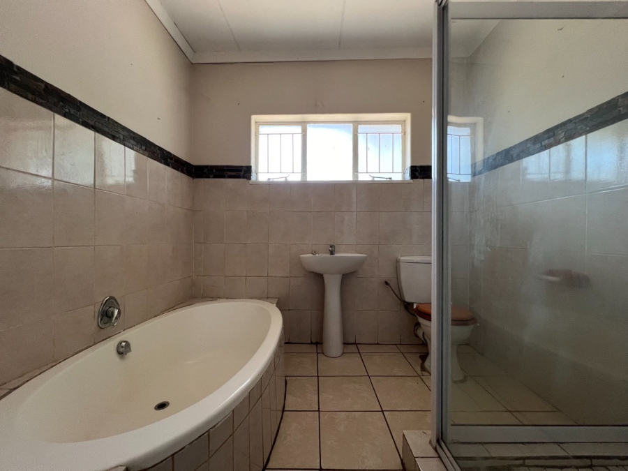 3 Bedroom Property for Sale in Schoemansville North West